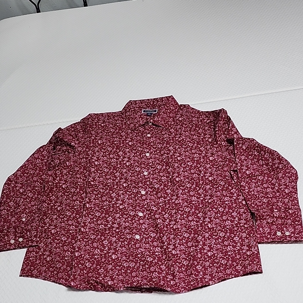 Kids Floral Button-Up Shirt in Burgundy